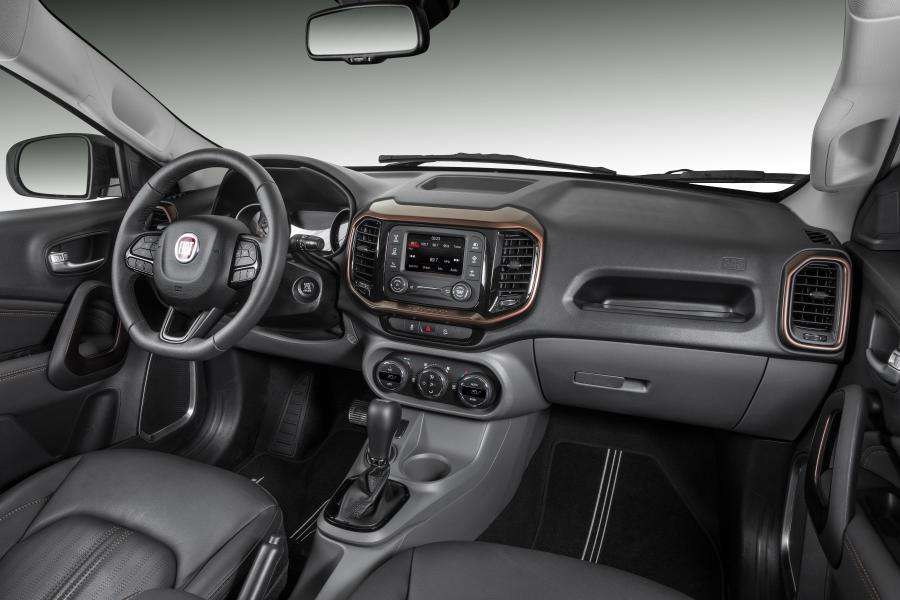 Торпедо Fiat Toro Volcano (226) 2016 года  (фото 10 из 40)